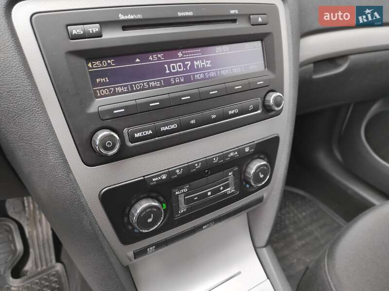 Универсал Skoda Octavia 2010 в Сарнах фото 12 Универсал Skoda Octavia 2010 в Сарнах