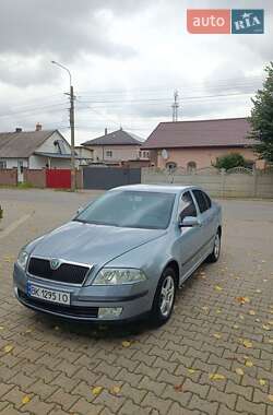 Лифтбек Skoda Octavia 2006 в  фото 10 Лифтбек Skoda Octavia 2006 в