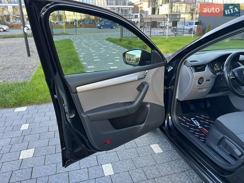 Универсал Skoda Octavia 2015 в Ужгороде фото 18 Универсал Skoda Octavia 2015 в Ужгороде