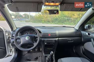 Лифтбек Skoda Octavia 2005 в  фото 5 Лифтбек Skoda Octavia 2005 в
