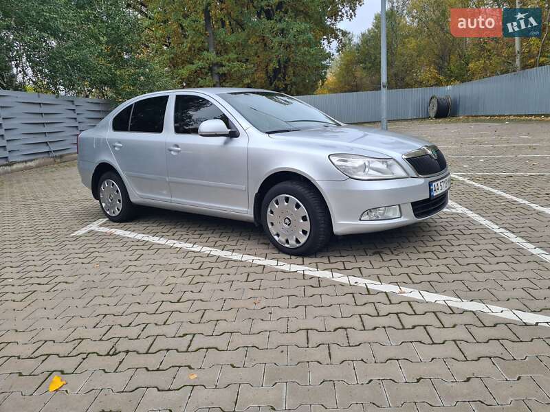 Ліфтбек Skoda Octavia 2011 в Києві фото 11 Ліфтбек Skoda Octavia 2011 в Києві