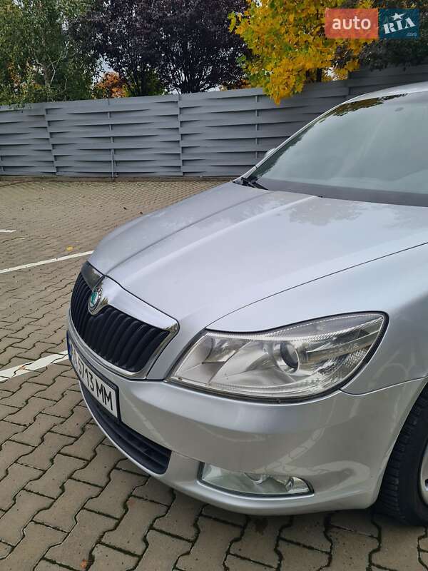 Ліфтбек Skoda Octavia 2011 в Києві фото 17 Ліфтбек Skoda Octavia 2011 в Києві
