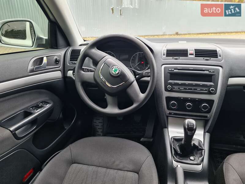 Ліфтбек Skoda Octavia 2011 в Києві фото 33 Ліфтбек Skoda Octavia 2011 в Києві