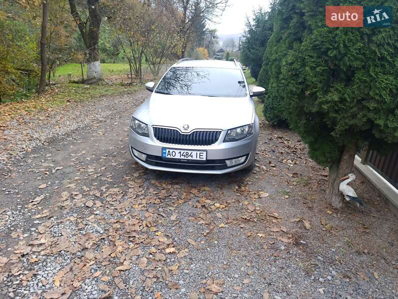Универсал Skoda Octavia 2014 в Сваляве фото 4 Универсал Skoda Octavia 2014 в Сваляве