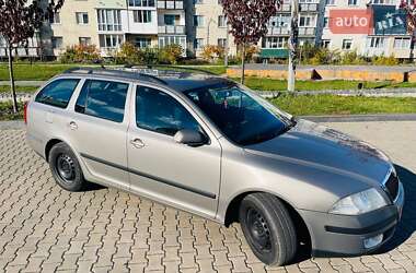 Універсал Skoda Octavia 2008 в Житомирі