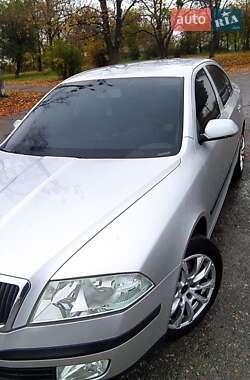 Лифтбек Skoda Octavia 2006 в Чугуеве