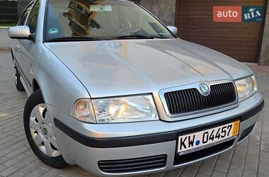 Ліфтбек Skoda Octavia 2005 в  фото 15 Ліфтбек Skoda Octavia 2005 в