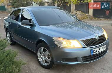 Лифтбек Skoda Octavia 2011 в 