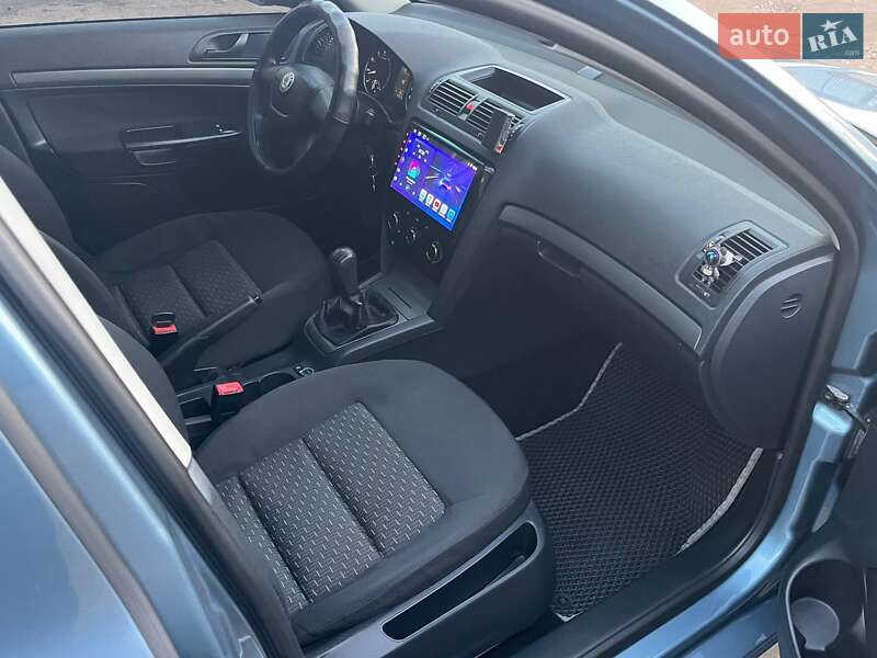 Лифтбек Skoda Octavia 2011 в Первомайске фото 23 Лифтбек Skoda Octavia 2011 в Первомайске