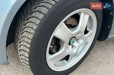 Лифтбек Skoda Octavia 2011 в 