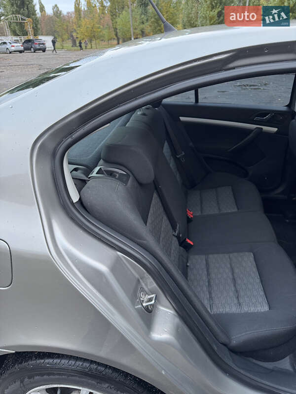 Лифтбек Skoda Octavia 2010 в Павлограде фото 23 Лифтбек Skoda Octavia 2010 в Павлограде