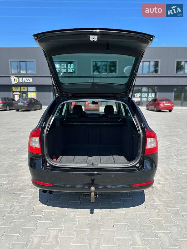 Универсал Skoda Octavia 2009 в Белогородке фото 13 Универсал Skoda Octavia 2009 в Белогородке