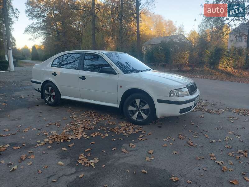 Лифтбек Skoda Octavia 2000 в Костополе фото 6 Лифтбек Skoda Octavia 2000 в Костополе