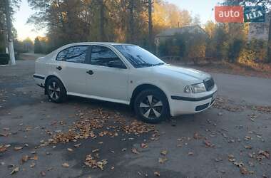 Лифтбек Skoda Octavia 2000 в 