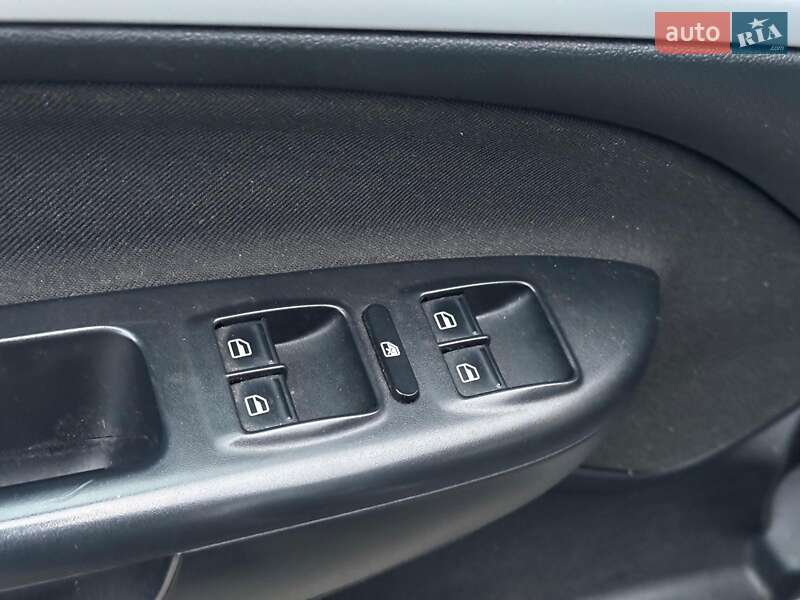 Лифтбек Skoda Octavia 2011 в Харькове
