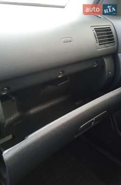 Лифтбек Skoda Octavia 2010 в 