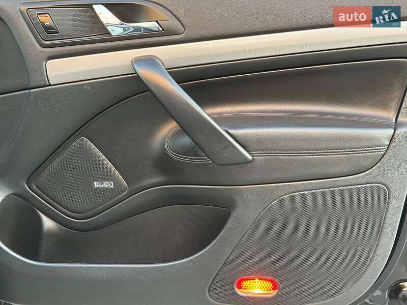 Универсал Skoda Octavia 2011 в Одессе