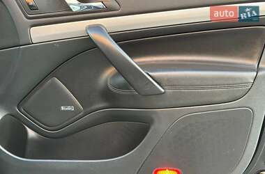 Универсал Skoda Octavia 2011 в 
