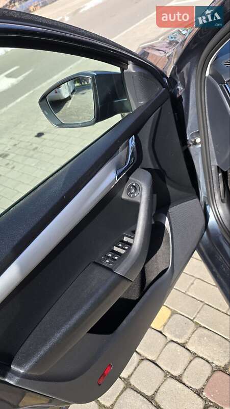 Универсал Skoda Octavia 2019 в Луцке фото 27 Универсал Skoda Octavia 2019 в Луцке