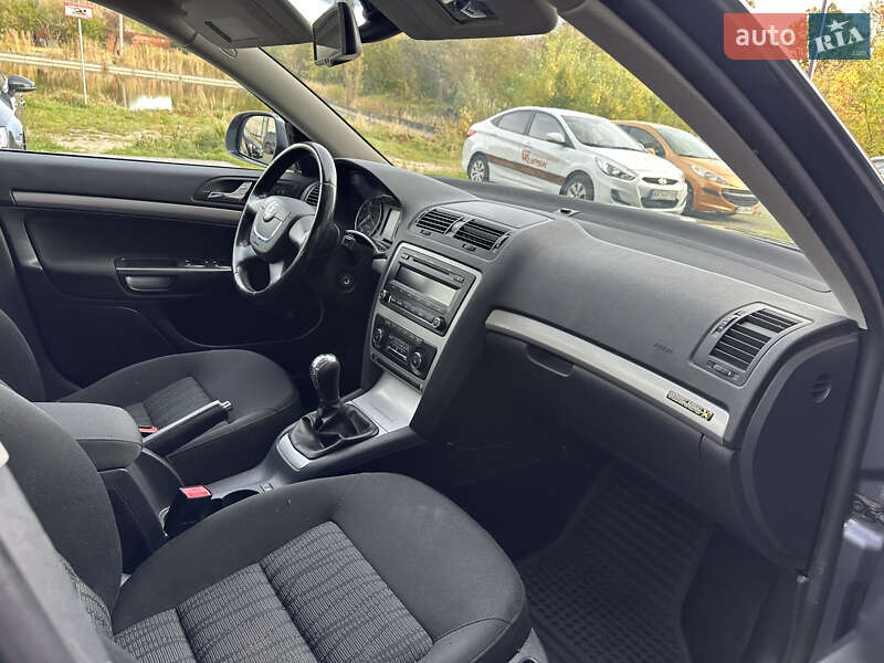 Універсал Skoda Octavia 2010 в Львові