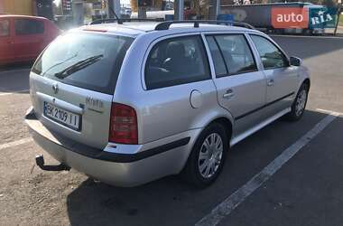 Універсал Skoda Octavia 2002 в Рівному