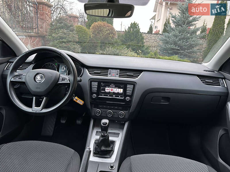 Универсал Skoda Octavia 2016 в Тернополе фото 75 Универсал Skoda Octavia 2016 в Тернополе