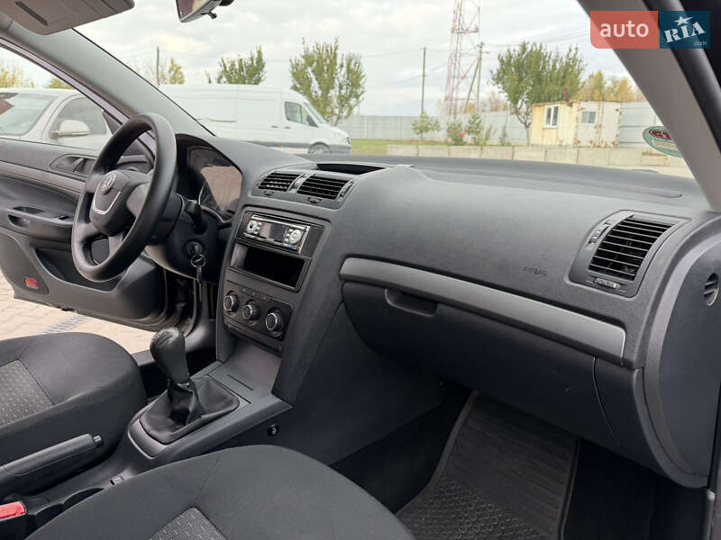 Лифтбек Skoda Octavia 2010 в Лубнах фото 34 Лифтбек Skoda Octavia 2010 в Лубнах