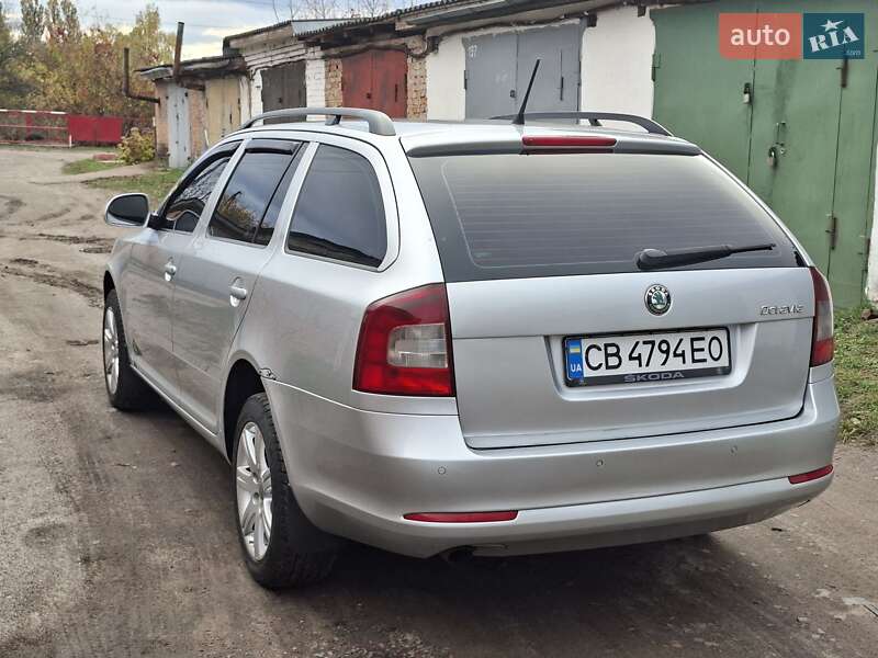 Універсал Skoda Octavia 2011 в Ніжині