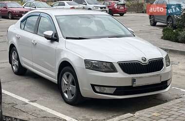 Лифтбек Skoda Octavia 2013 в Черноморске