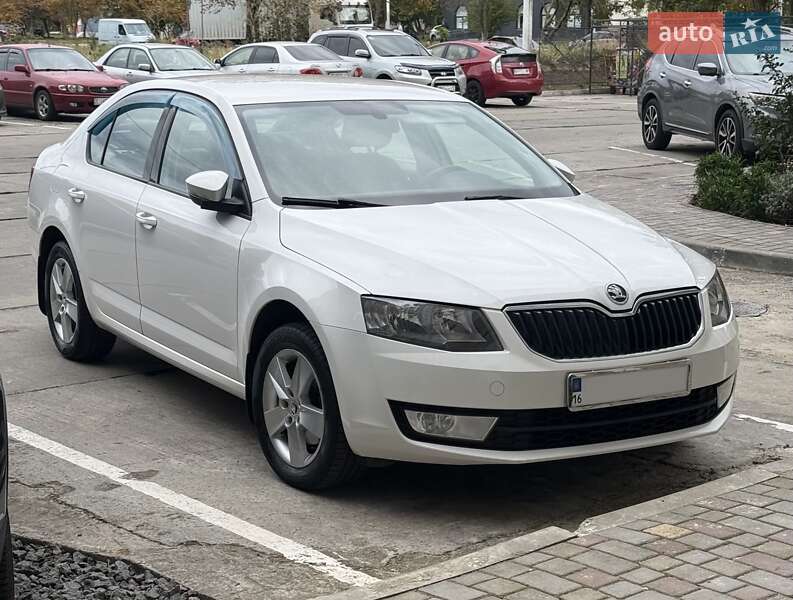 Лифтбек Skoda Octavia 2013 в 