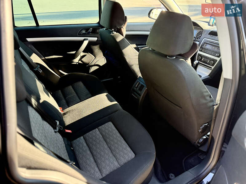 Універсал Skoda Octavia 2009 в Калинівці