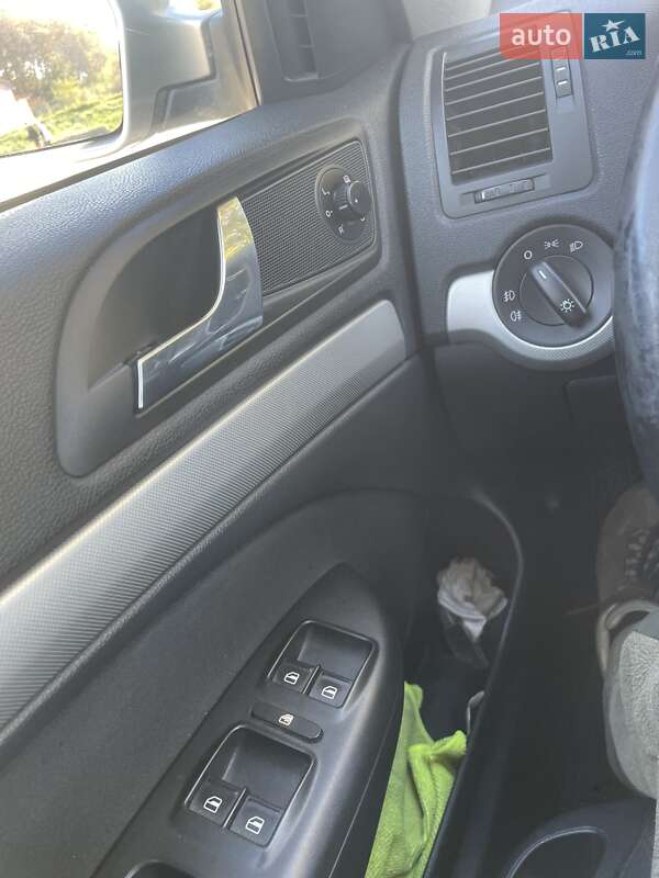 Универсал Skoda Octavia 2009 в Винниках фото 21 Универсал Skoda Octavia 2009 в Винниках