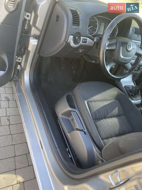 Универсал Skoda Octavia 2009 в Винниках фото 23 Универсал Skoda Octavia 2009 в Винниках