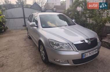 Универсал Skoda Octavia 2010 в Сумах