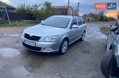 Универсал Skoda Octavia 2012 в Кропивницком