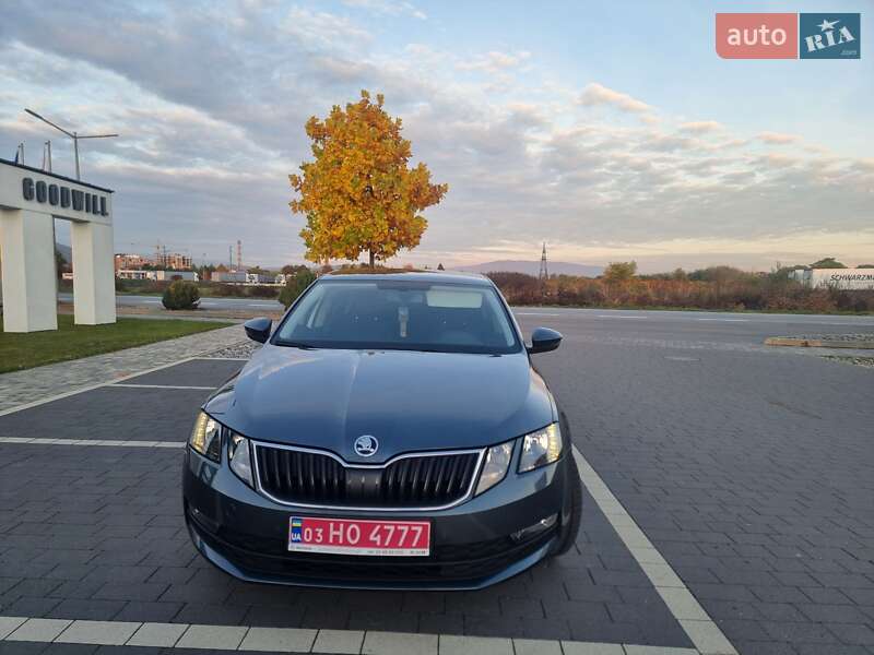 Лифтбек Skoda Octavia 2017 в Мукачево