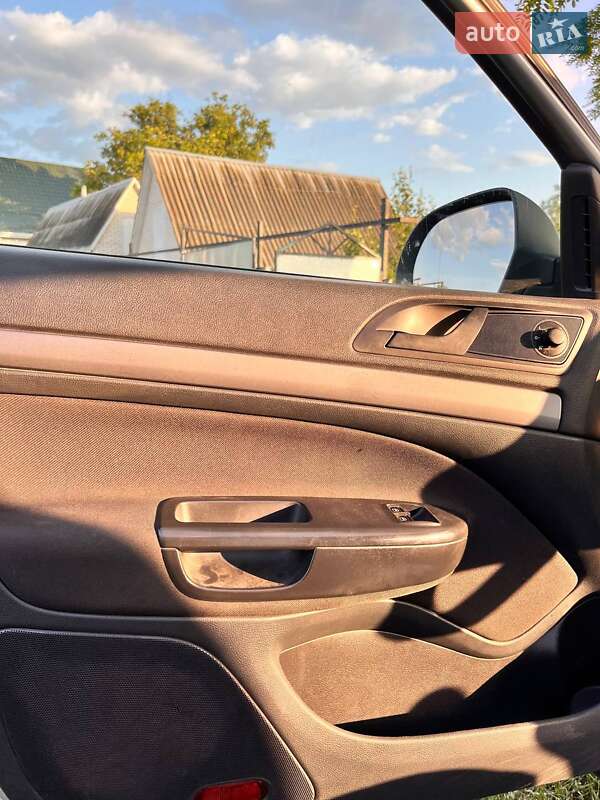 Универсал Skoda Octavia 2011 в Дашеве