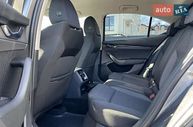 Лифтбек Skoda Octavia 2023 в 
