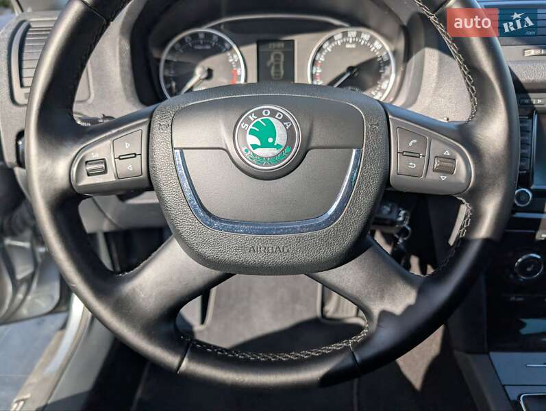 Универсал Skoda Octavia 2011 в Луцке фото 36 Универсал Skoda Octavia 2011 в Луцке