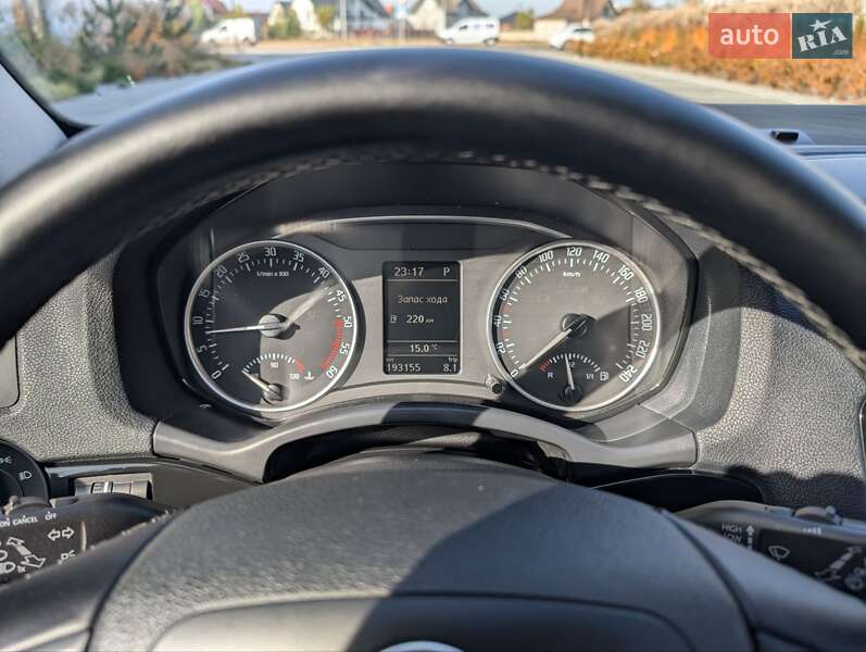 Универсал Skoda Octavia 2011 в Луцке фото 72 Универсал Skoda Octavia 2011 в Луцке