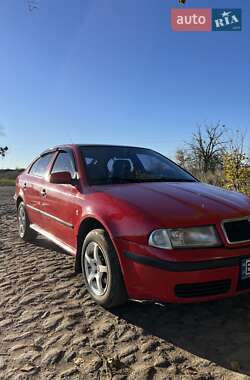 Лифтбек Skoda Octavia 1998 в Староконстантинове Лифтбек Skoda Octavia 1998 в Староконстантинове
