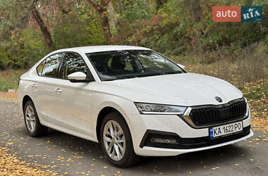 Лифтбек Skoda Octavia 2020 в Киеве Лифтбек Skoda Octavia 2020 в Киеве