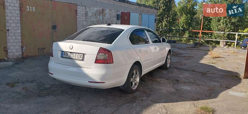 Ліфтбек Skoda Octavia 2010 в Харкові фото 4 Ліфтбек Skoda Octavia 2010 в Харкові