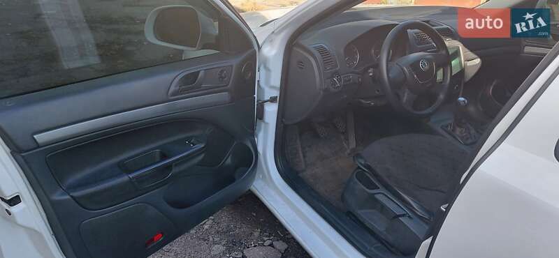 Ліфтбек Skoda Octavia 2010 в Харкові фото 5 Ліфтбек Skoda Octavia 2010 в Харкові
