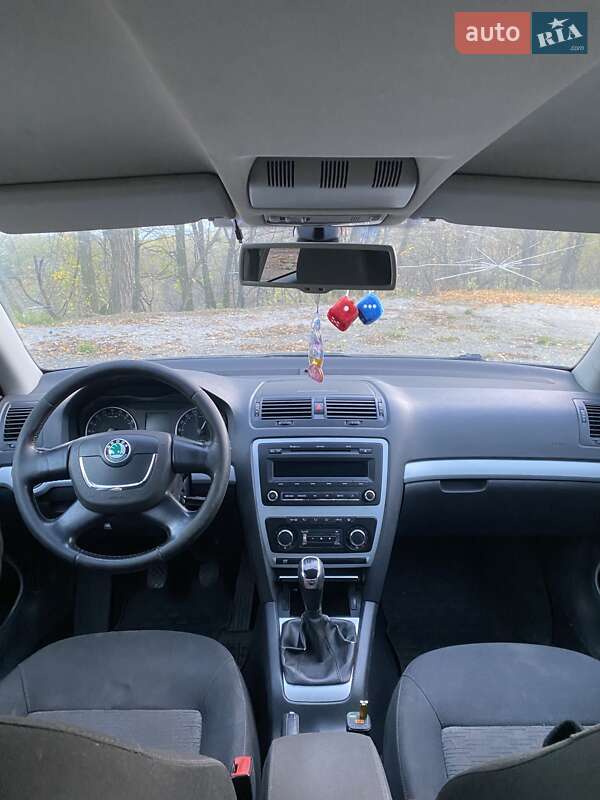 Універсал Skoda Octavia 2011 в Липовій Долині