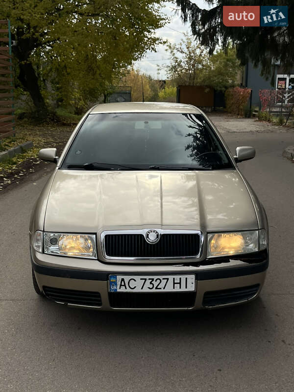 Ліфтбек Skoda Octavia 2005 в Володимирі