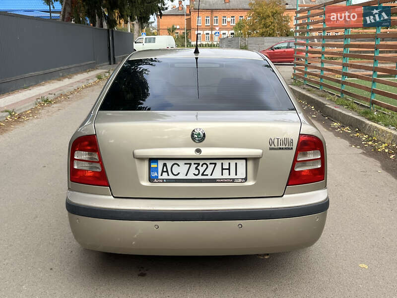 Ліфтбек Skoda Octavia 2005 в Володимирі