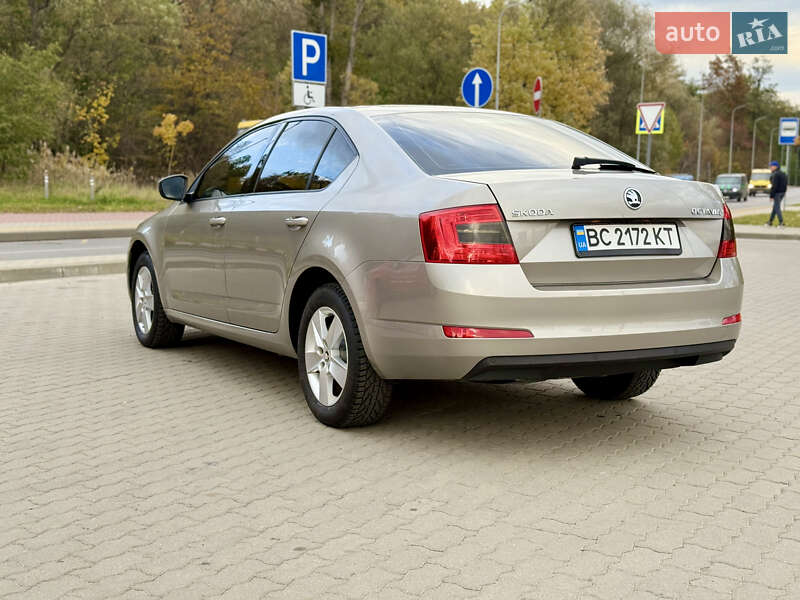 Лифтбек Skoda Octavia 2016 в Львове