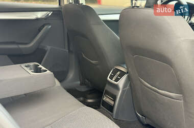 Ліфтбек Skoda Octavia 2016 в  фото 18 Ліфтбек Skoda Octavia 2016 в