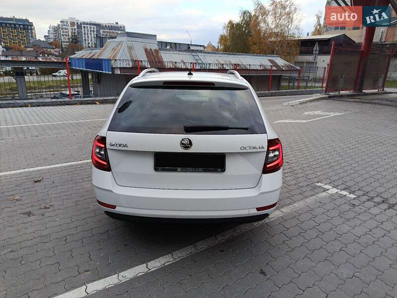 Универсал Skoda Octavia 2017 в Львове